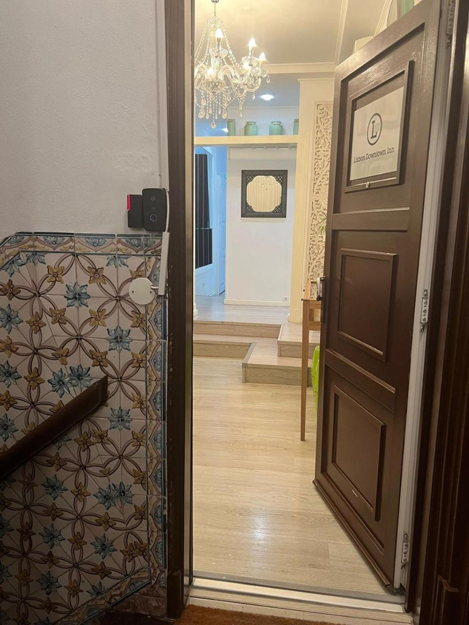 Lisbon Downtown Inn ภายนอก รูปภาพ