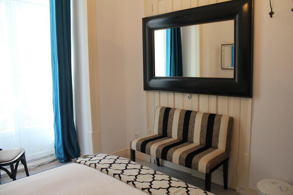 Lisbon Downtown Inn ภายนอก รูปภาพ