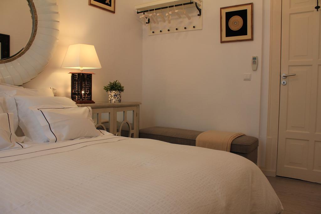Lisbon Downtown Inn ภายนอก รูปภาพ