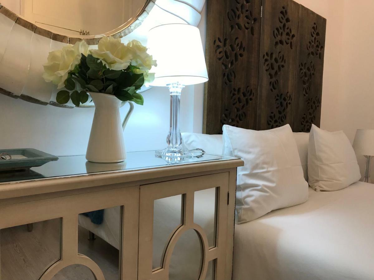 Lisbon Downtown Inn ภายนอก รูปภาพ